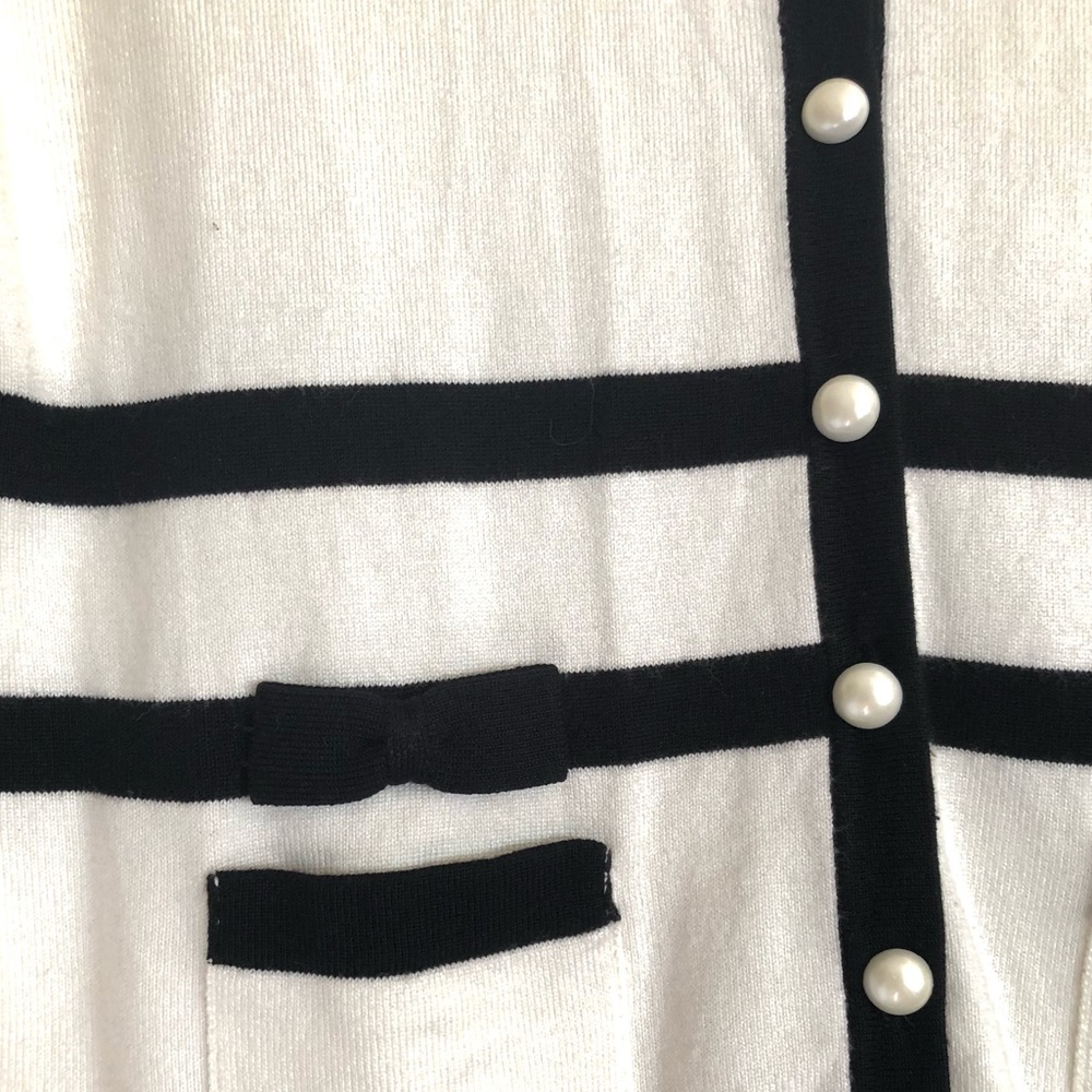 FACE OFF Cardigan Sz S Pearl Buttons - Picture 5 of 8